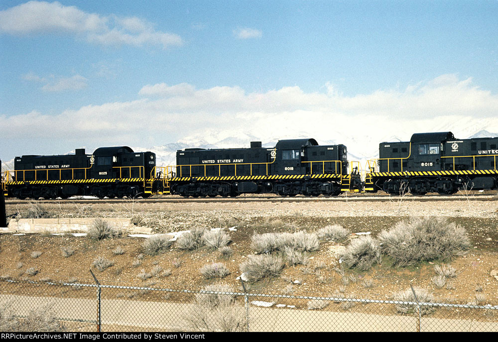 US Army RSD1's 8018, 8025, 8015.